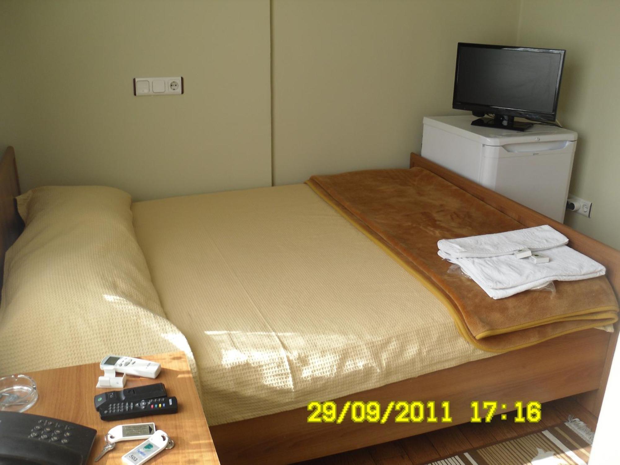 Paradise Hotel - Istanbul, Istanbul