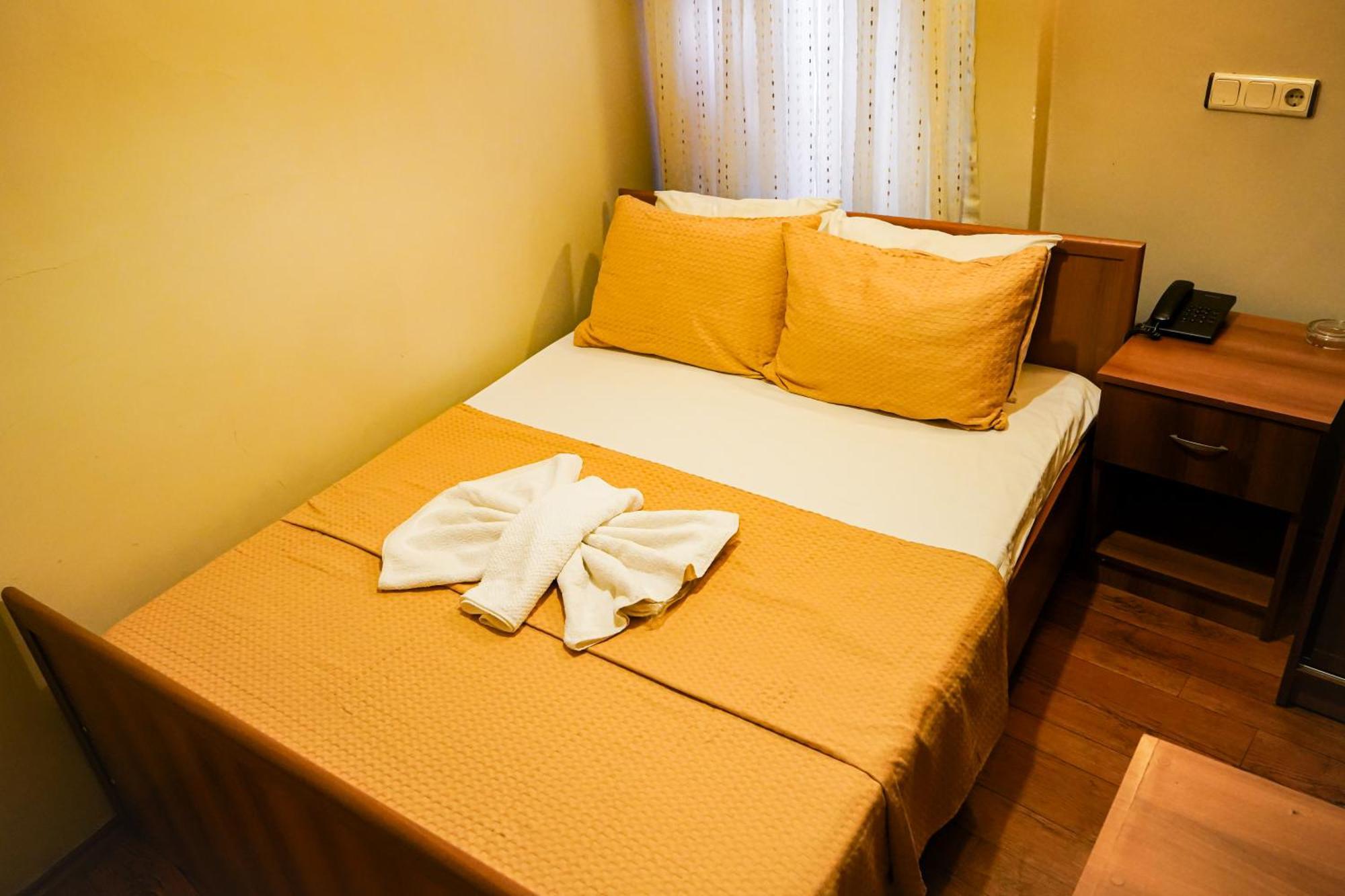 Paradise Hotel - Istanbul — Photos 1